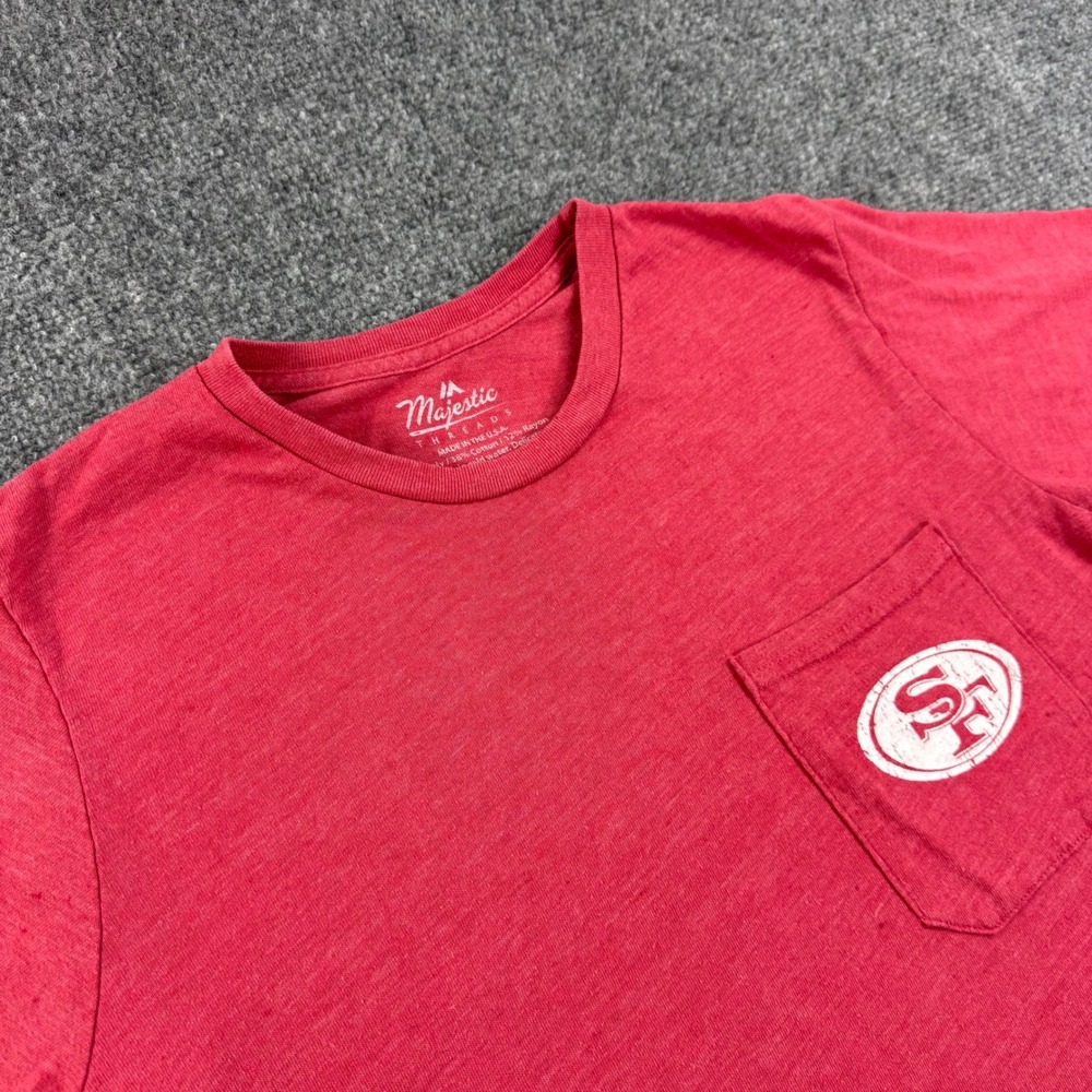 Majestic T Shirt M Red San Francisco 49ers Pocket Distressed Graphic Mens